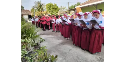 Kegiatan Pra KBM Asma'ul Husna